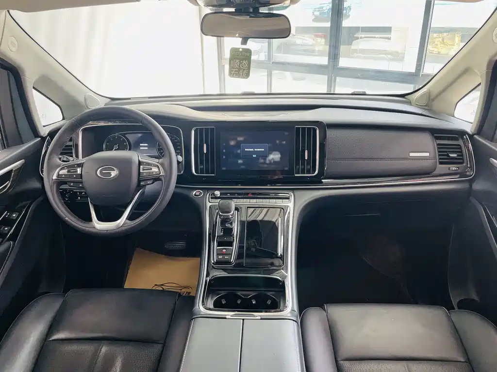 GAC Motor Trumpchi M8 — фото 6