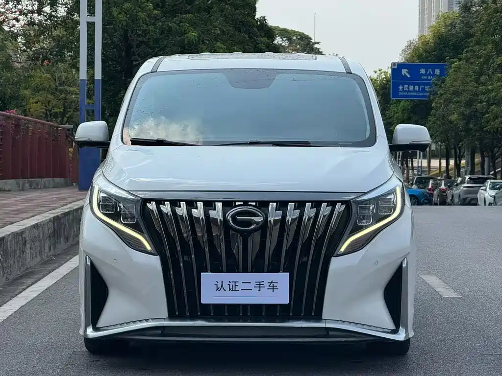 GAC Motor Trumpchi M8 — фото 2