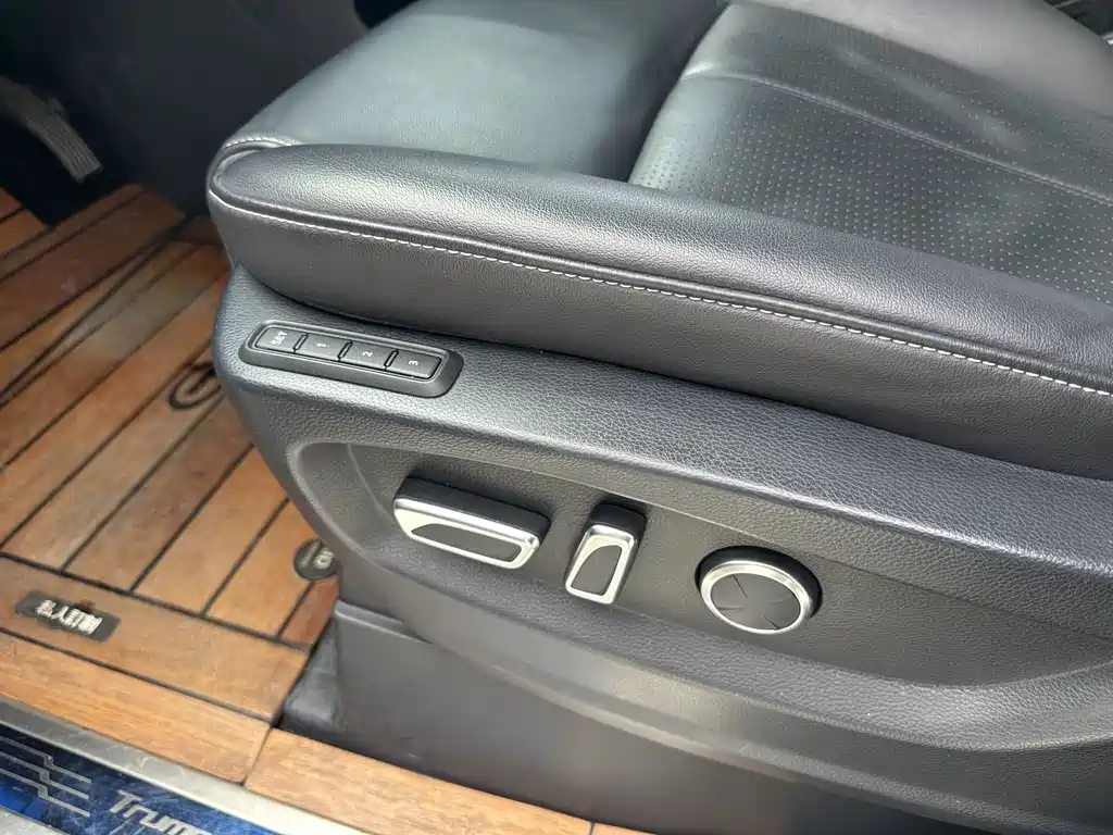 GAC Motor Trumpchi M8 — фото 30