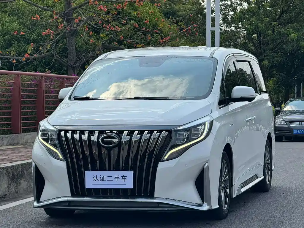 GAC Motor Trumpchi M8