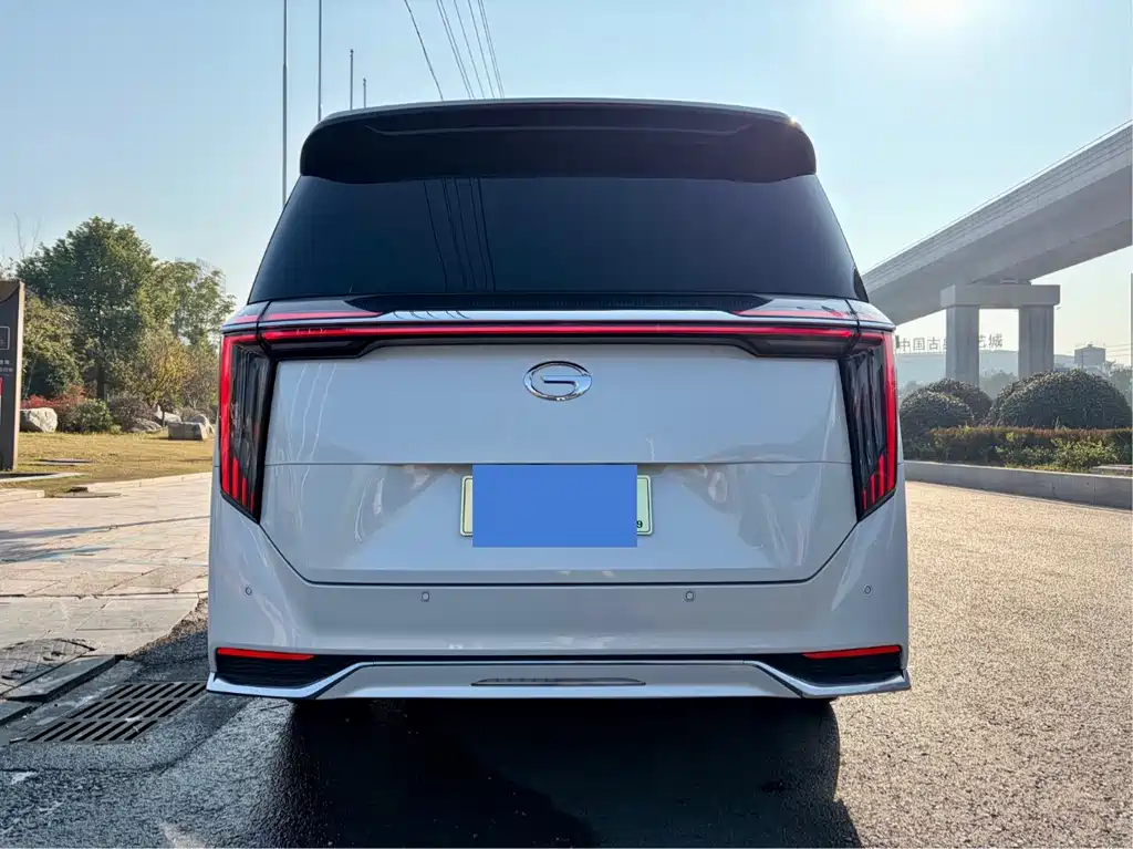 GAC Motor Trumpchi M8 — фото 6