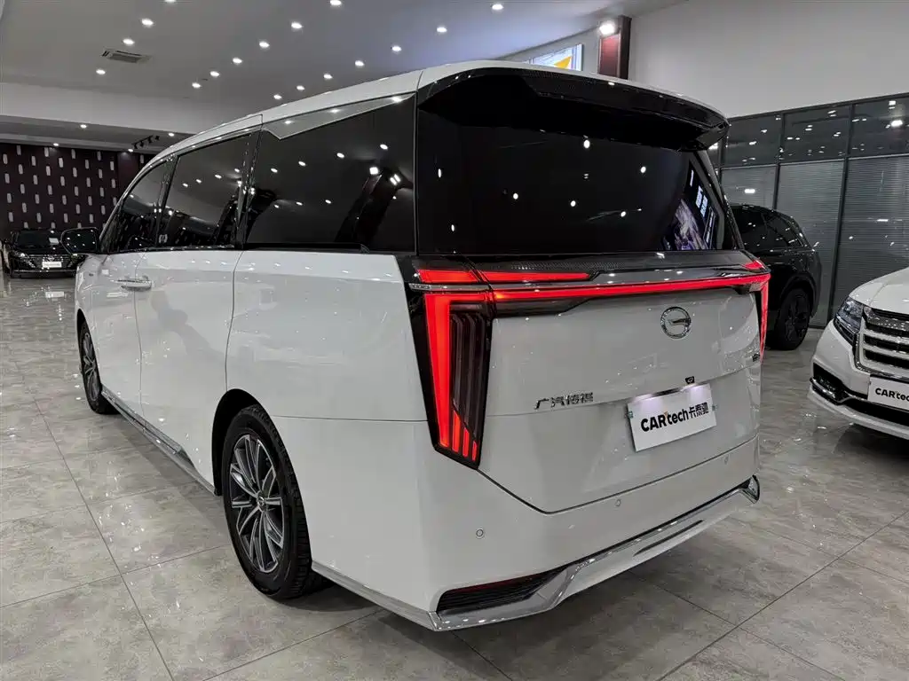 GAC Motor Trumpchi M8 — фото 6