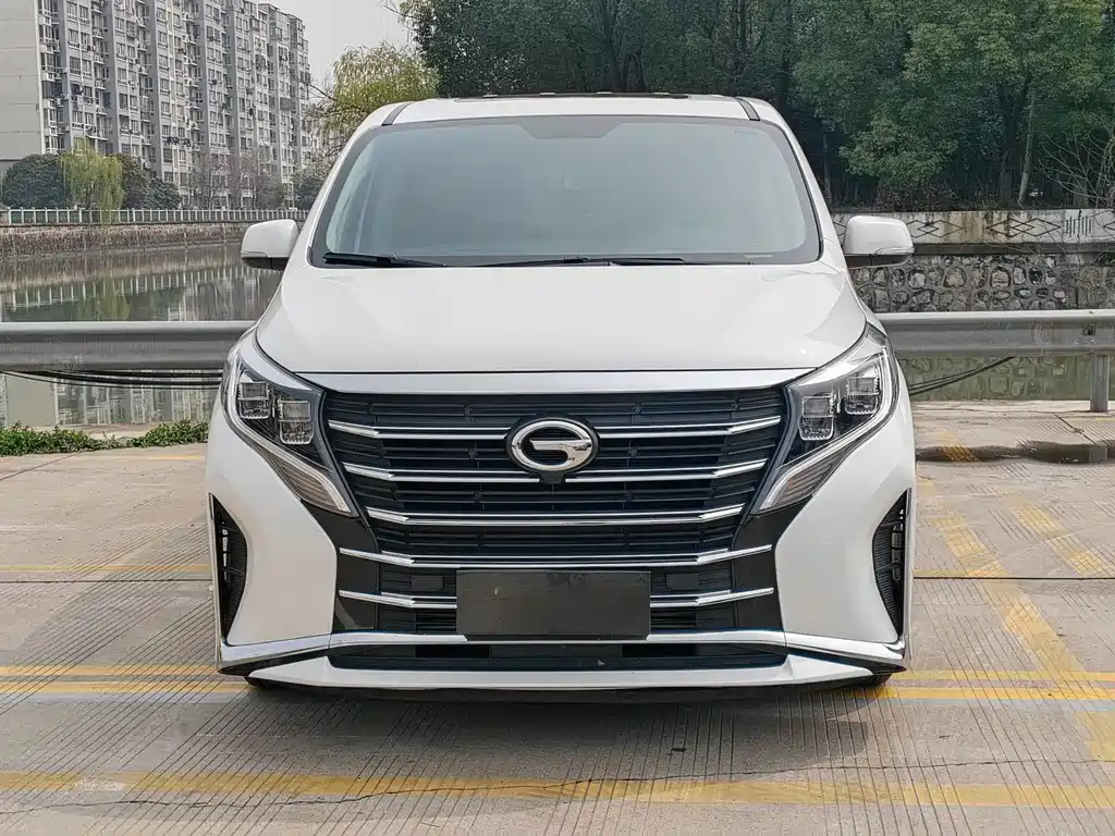 GAC Motor Trumpchi M8 — фото 2