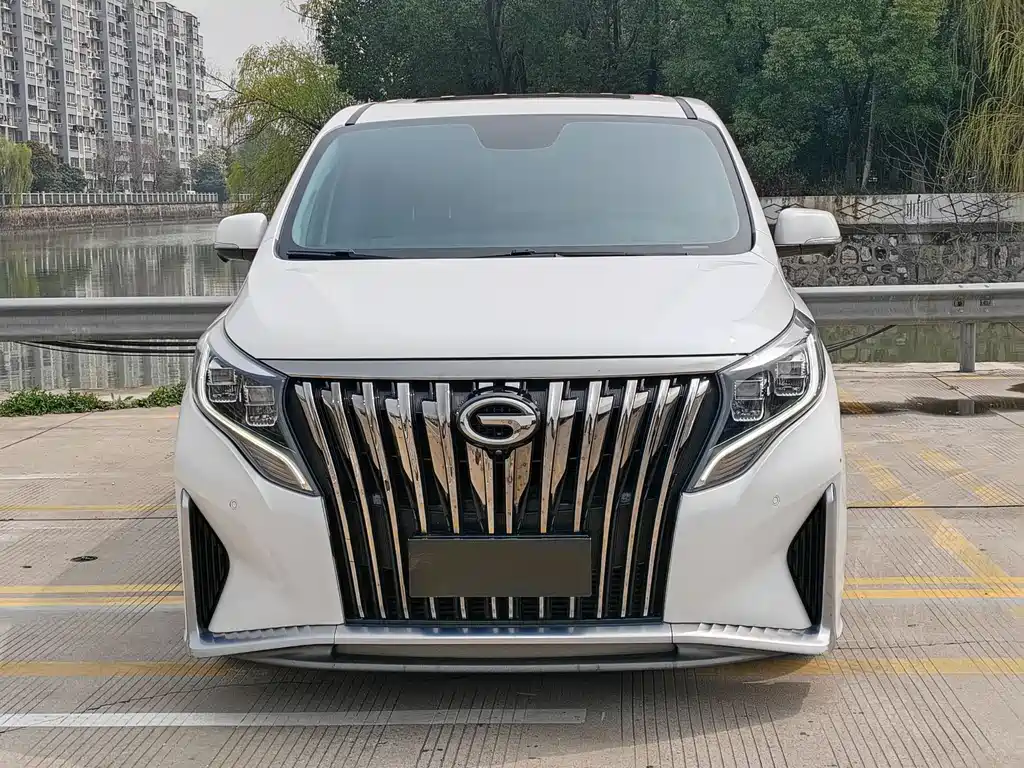 GAC Motor Trumpchi M8 — фото 2