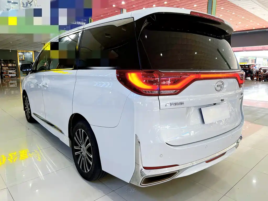 GAC Motor Trumpchi M8 — фото 13