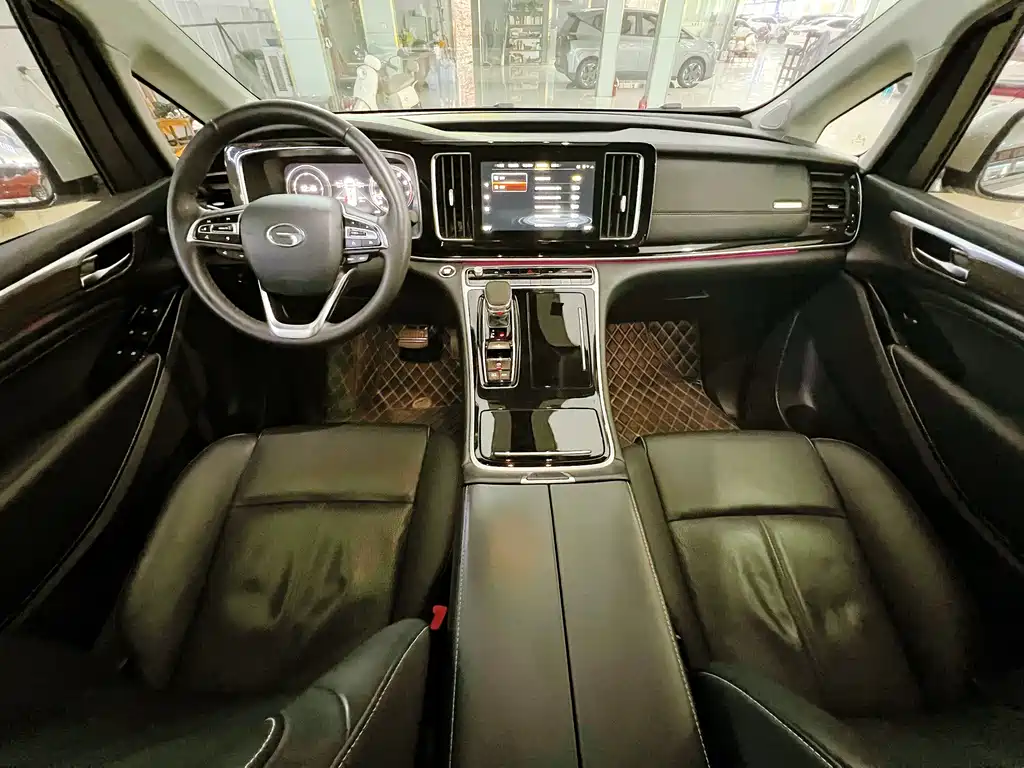 GAC Motor Trumpchi M8 — фото 5