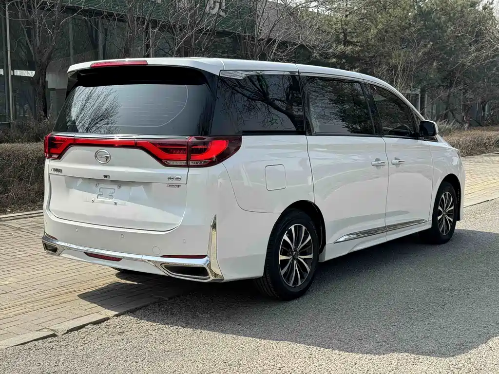 GAC Motor Trumpchi M8 — фото 4