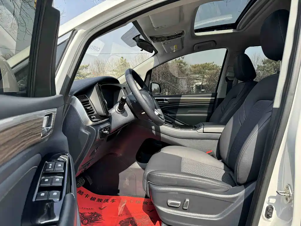 GAC Motor Trumpchi M8 — фото 8