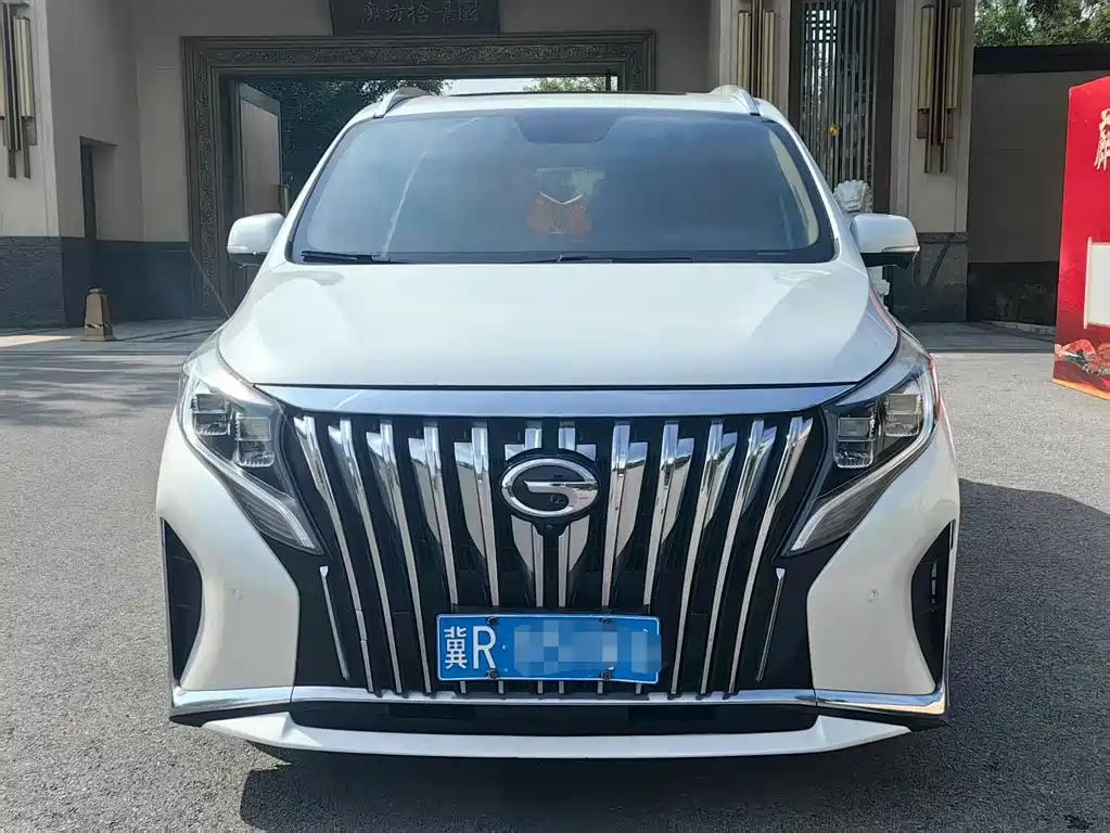 GAC Motor Trumpchi M8 — фото 2