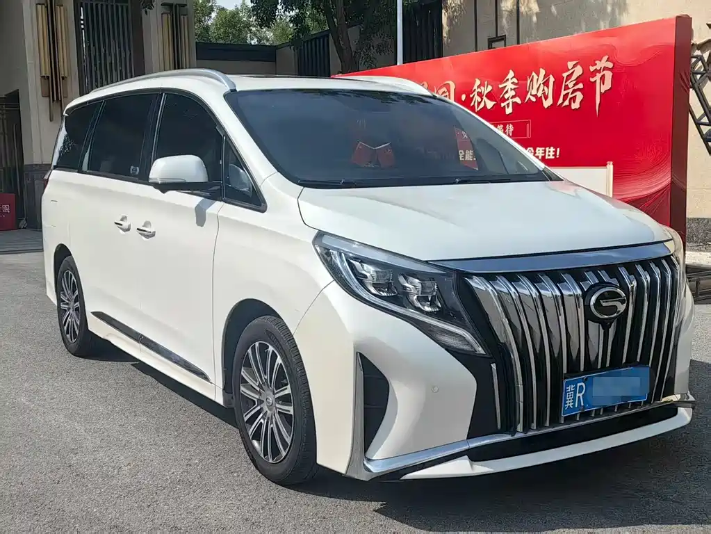 GAC Motor Trumpchi M8 — фото 3