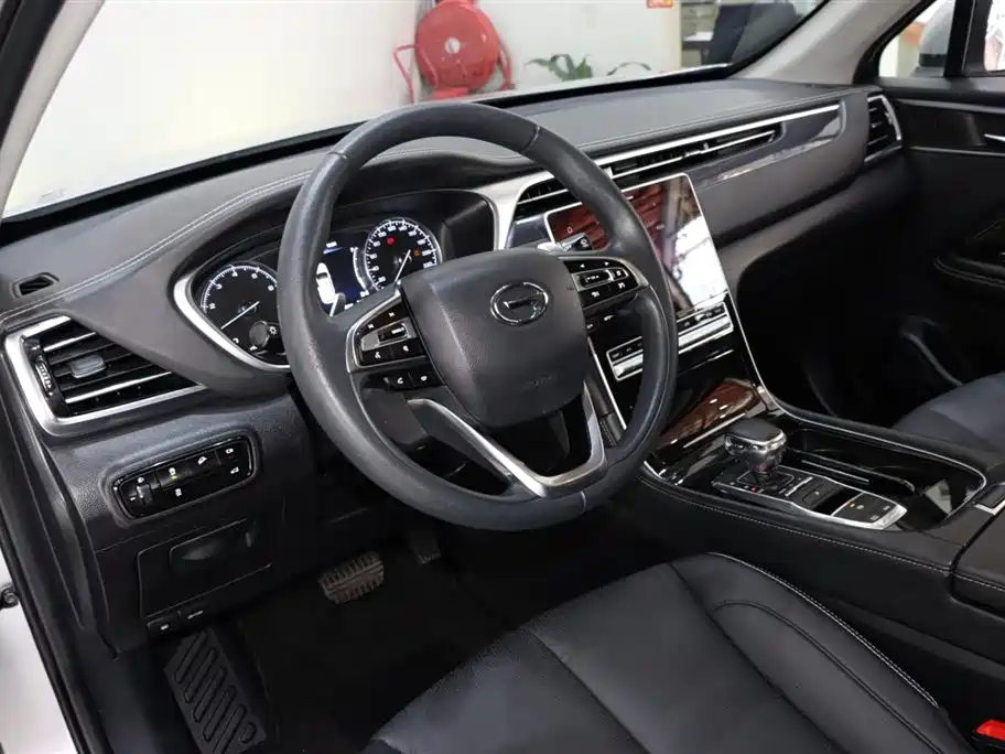 GAC Motor Trumpchi GS5 — фото 10