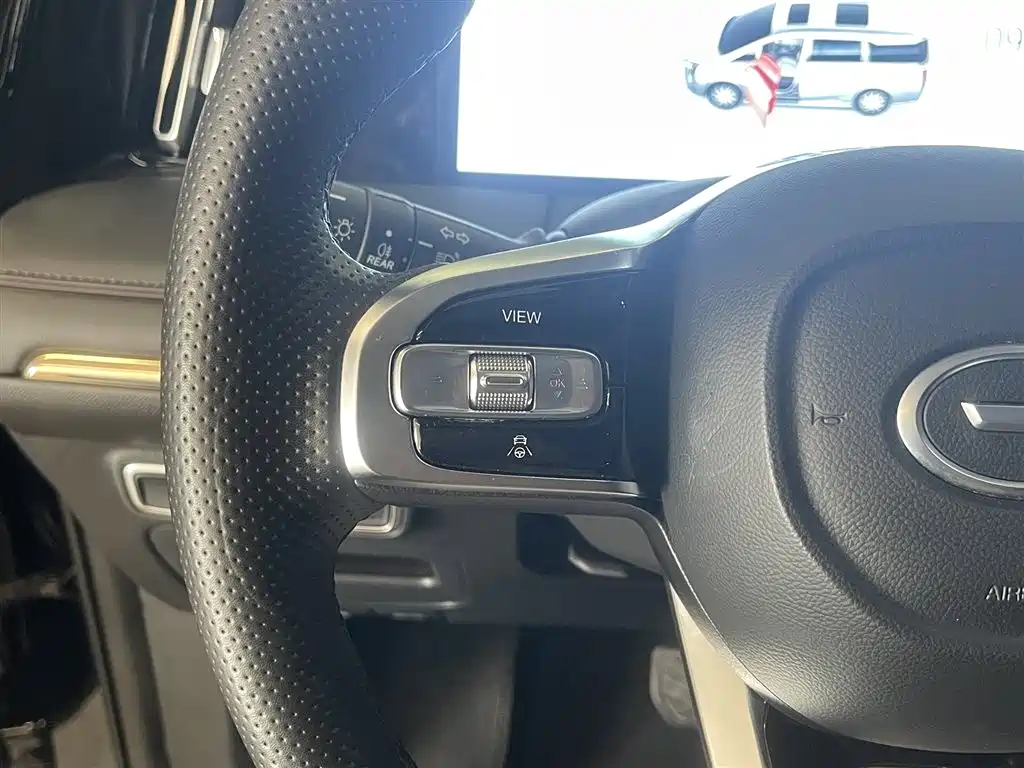 GAC Motor Trumpchi M8 — фото 15