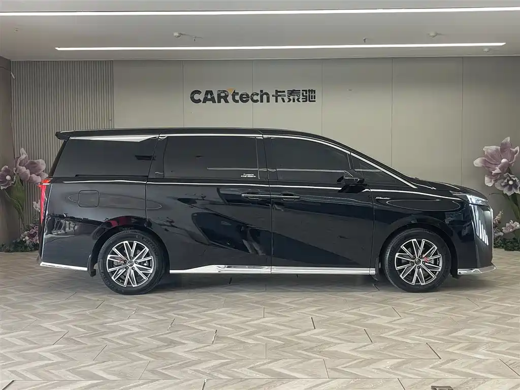 GAC Motor Trumpchi M8 — фото 4