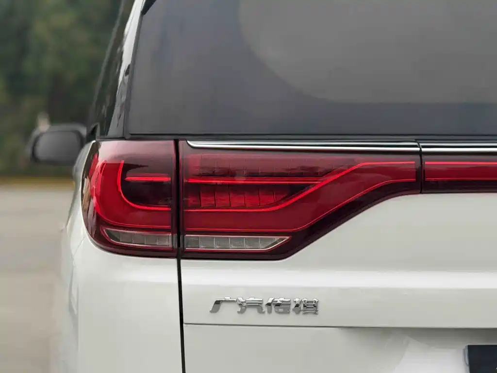 GAC Motor Trumpchi M8 — фото 4