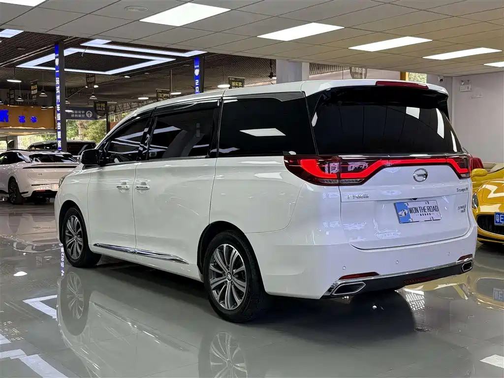 GAC Motor Trumpchi M8 — фото 3