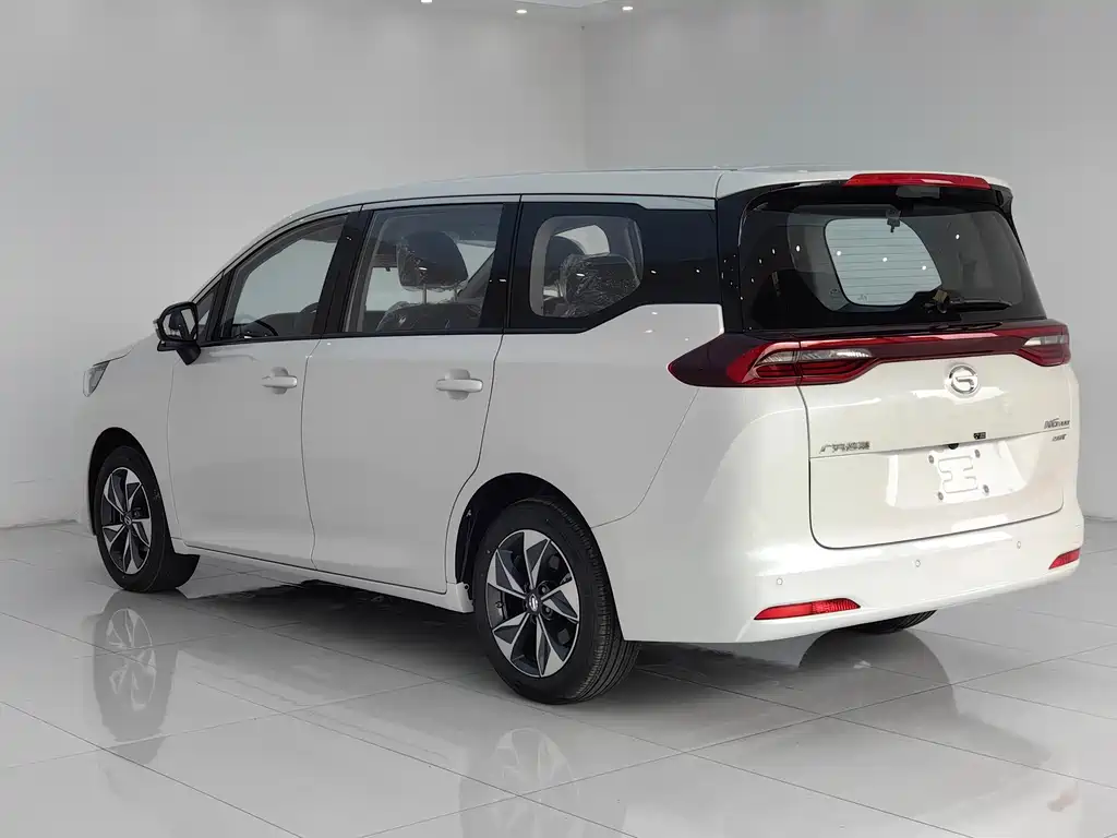 GAC Motor Trumpchi M6 — фото 4