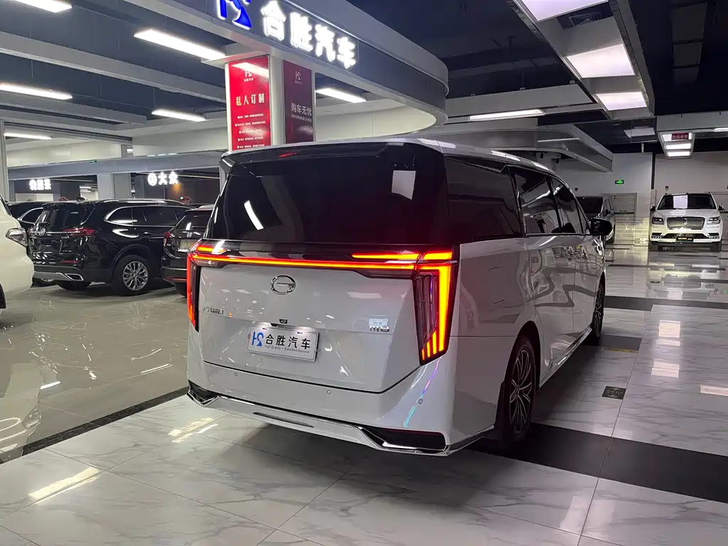 GAC Motor Trumpchi M8 — фото 7