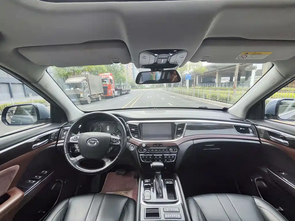 GAC Motor Trumpchi GS8 — фото 11