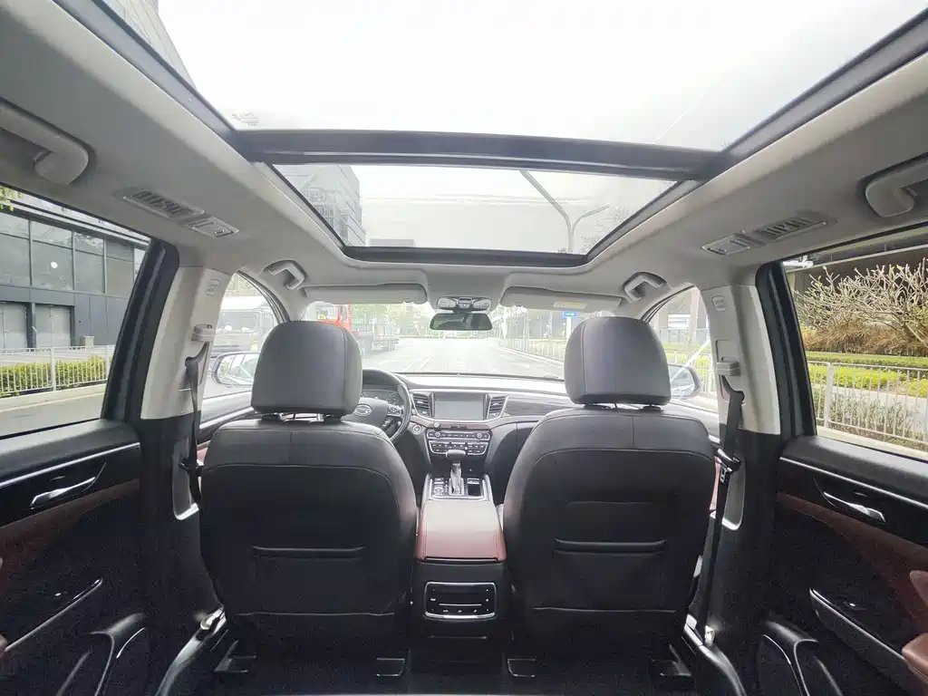 GAC Motor Trumpchi GS8 — фото 17