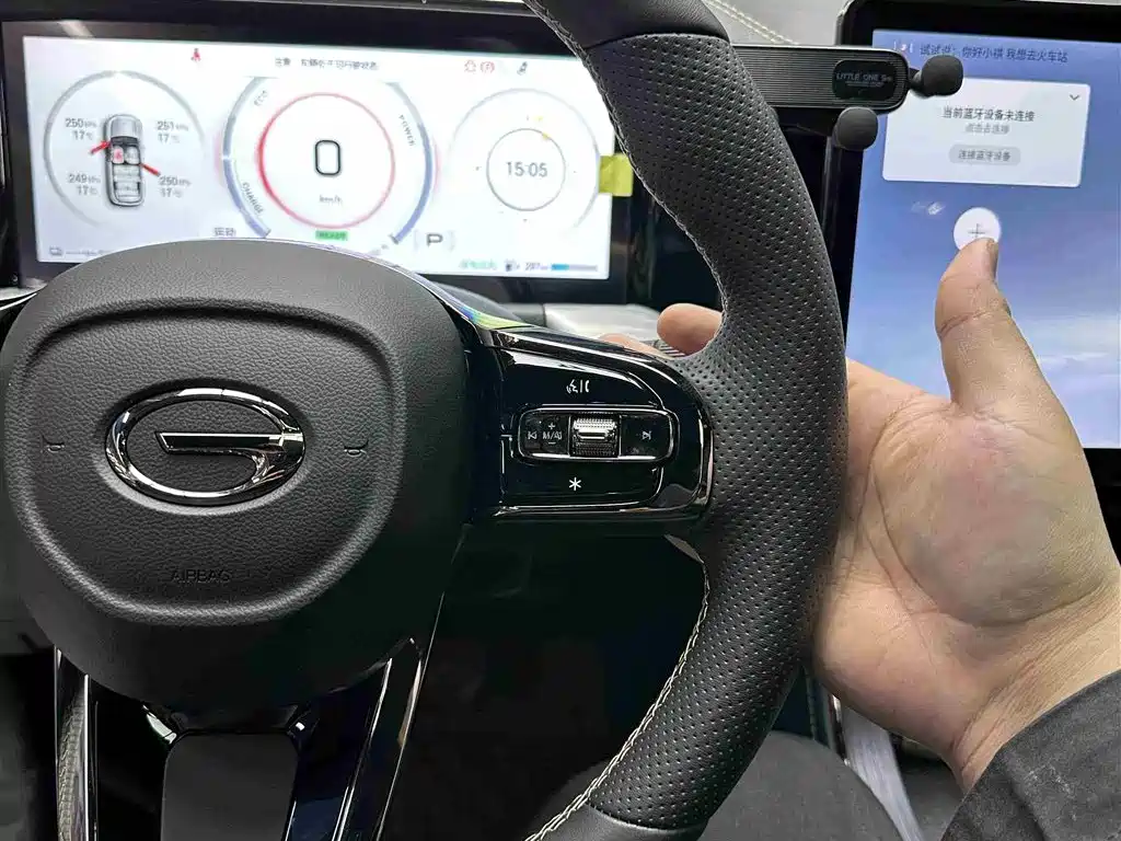 GAC Motor Trumpchi ES9 — фото 23