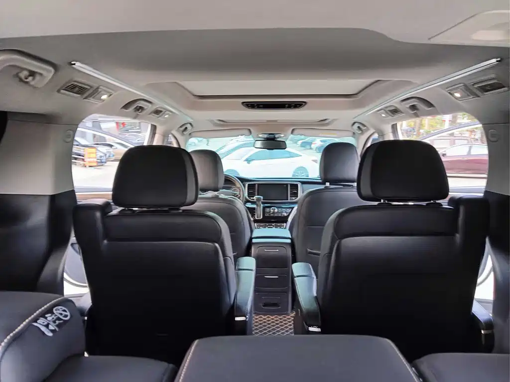 GAC Motor Trumpchi M8 — фото 8
