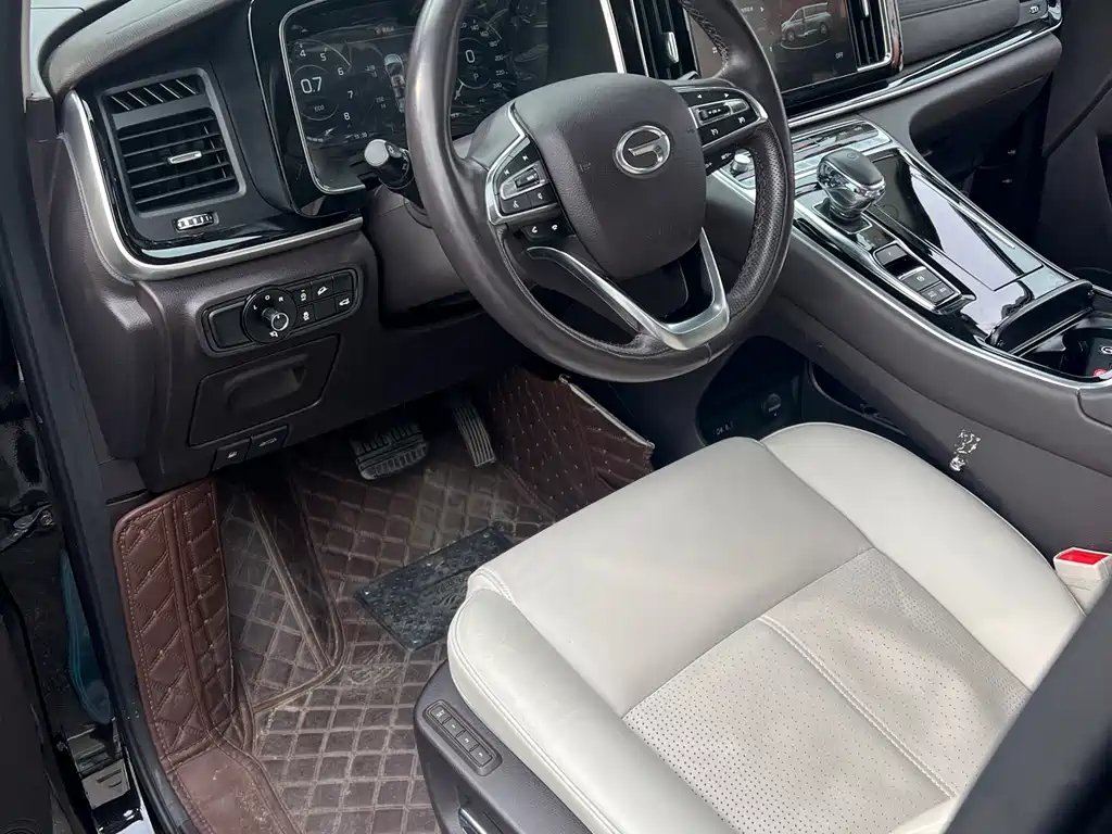 GAC Motor Trumpchi M8 — фото 8