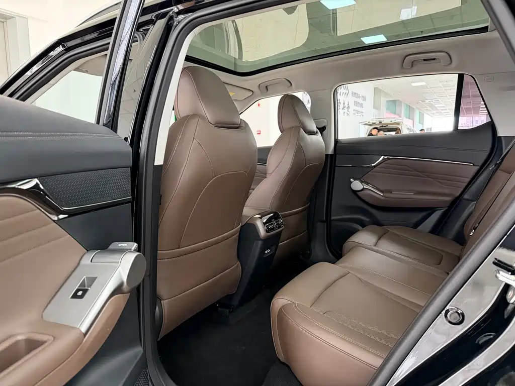 GAC Motor Trumpchi GS4 — фото 8