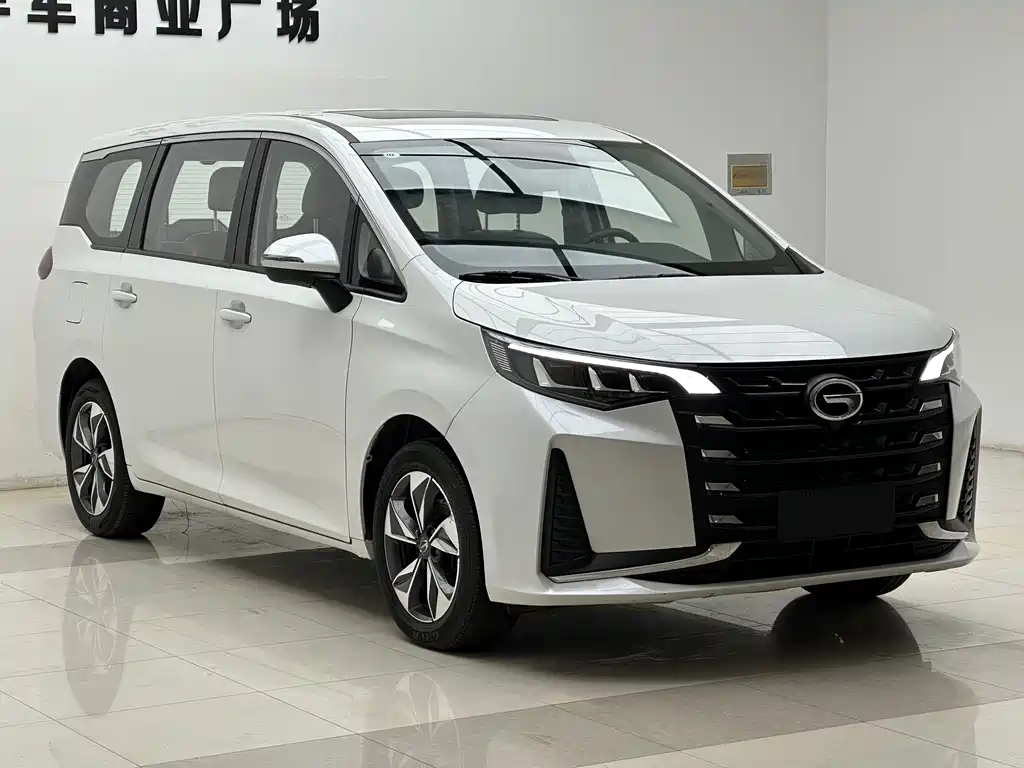 GAC Motor Trumpchi M6 — фото 2