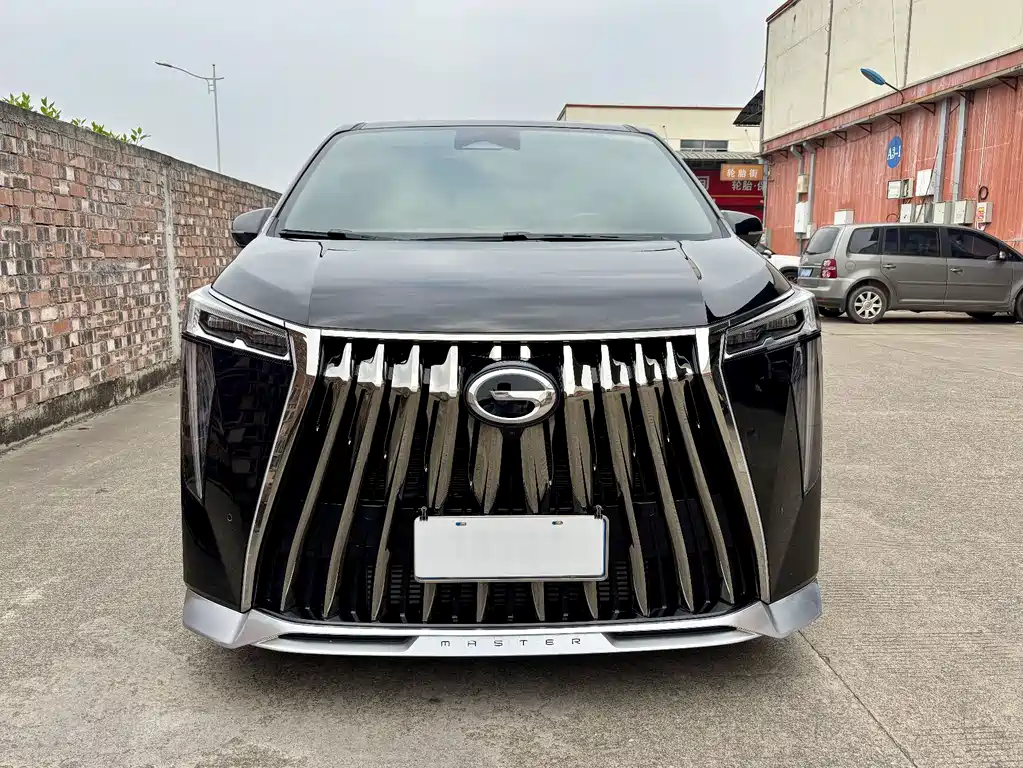 GAC Motor Trumpchi M8 — фото 2