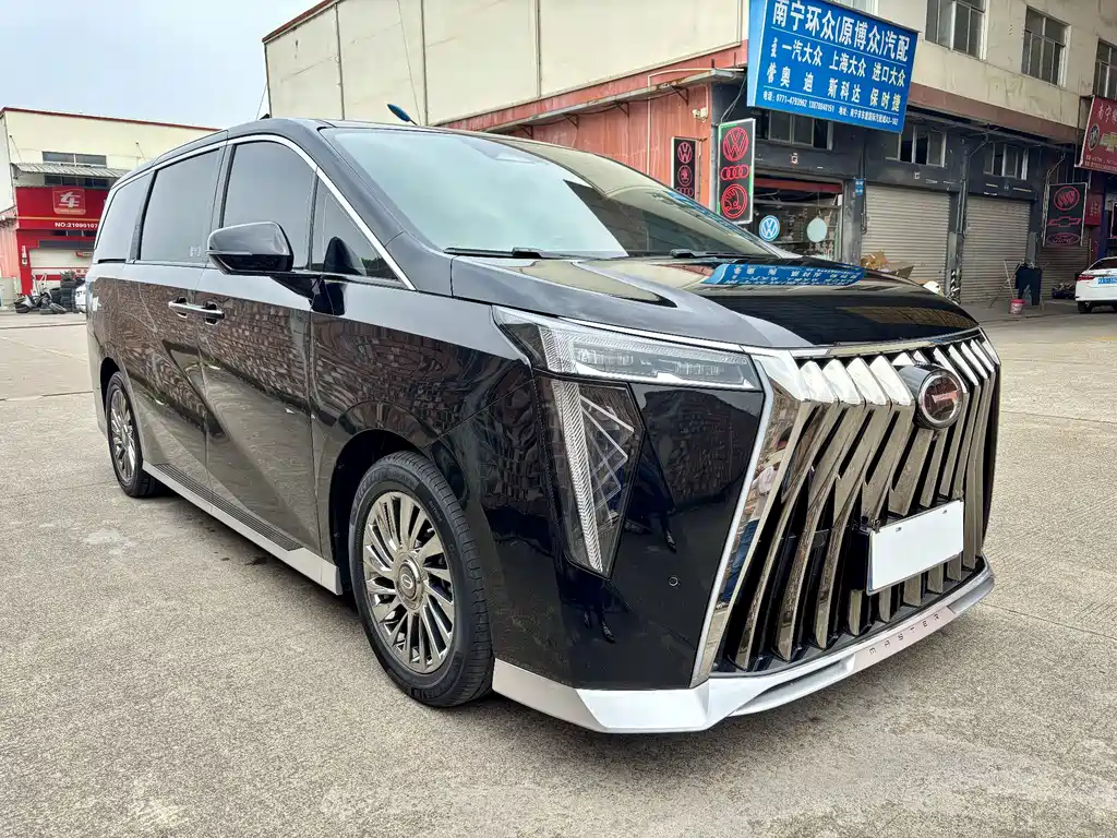 GAC Motor Trumpchi M8 — фото 3