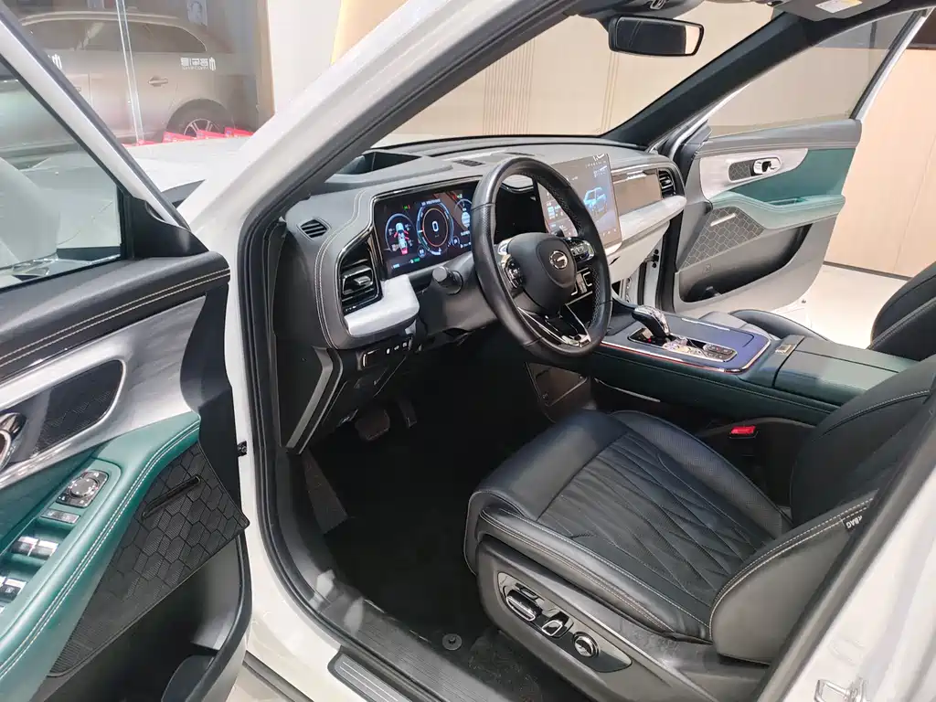 GAC Motor Trumpchi GS8 — фото 9
