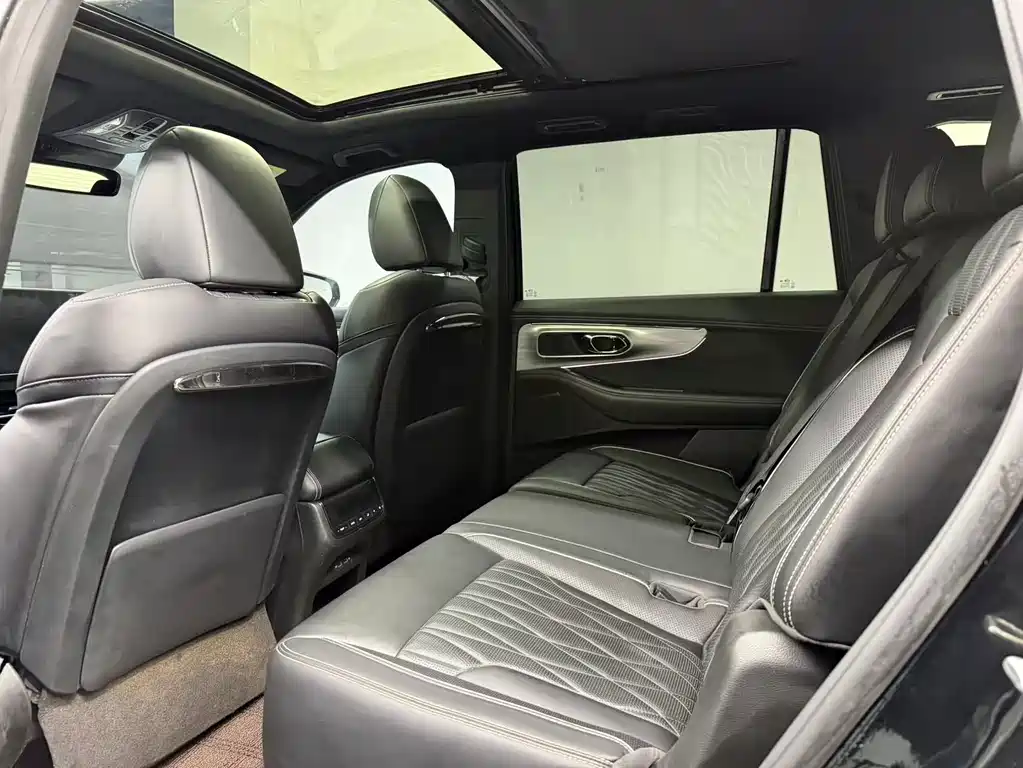GAC Motor Trumpchi GS8 — фото 9