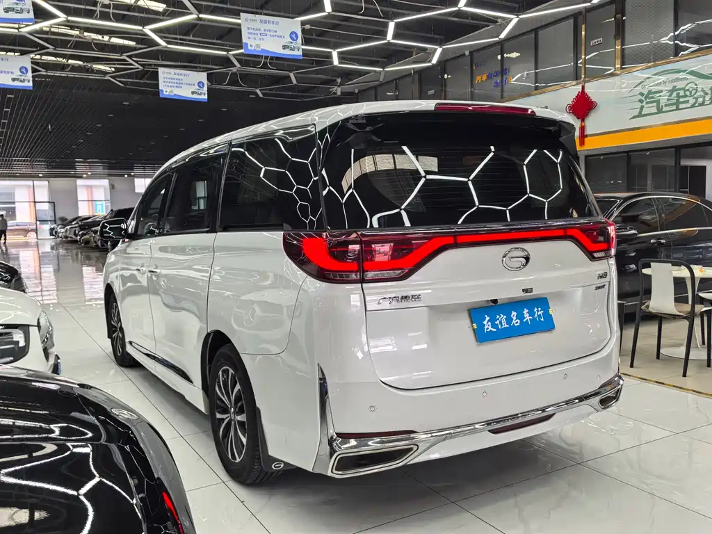 GAC Motor Trumpchi M8 — фото 4