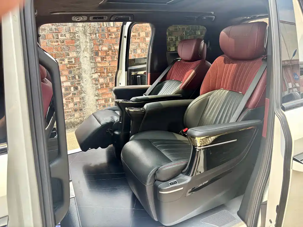 GAC Motor Trumpchi M8 — фото 14