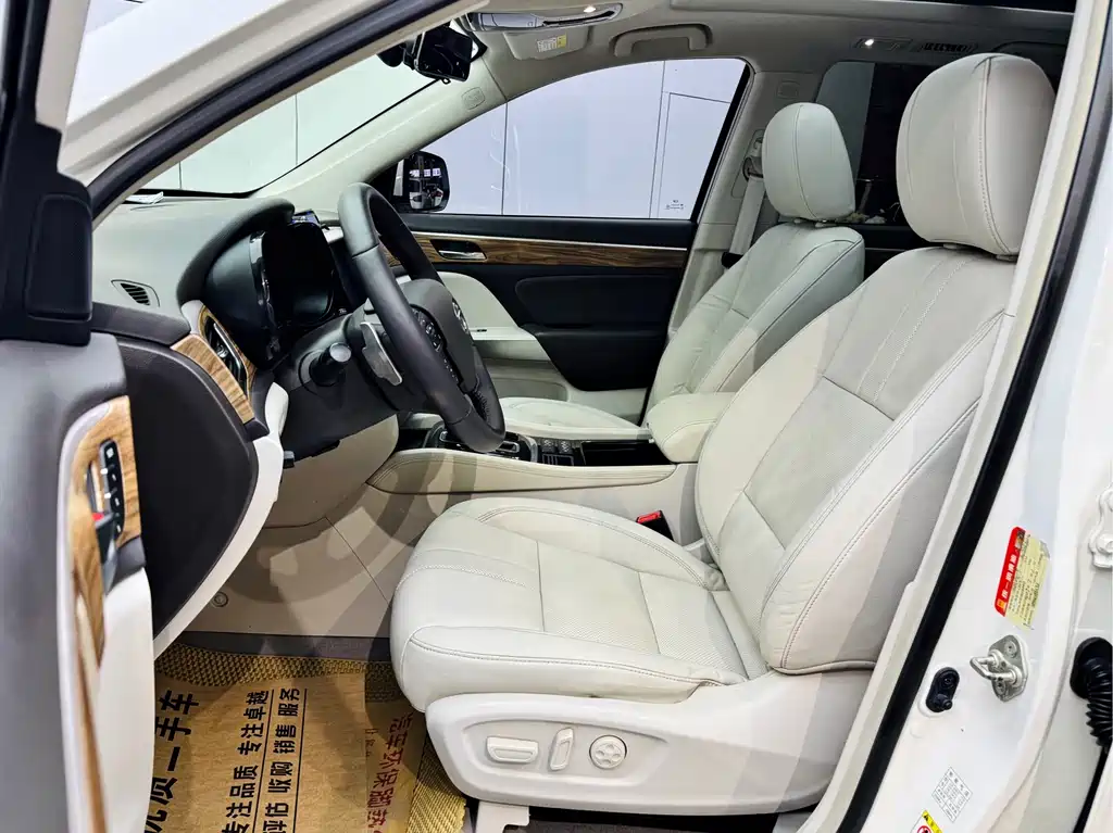 GAC Motor Trumpchi GS8 — фото 9