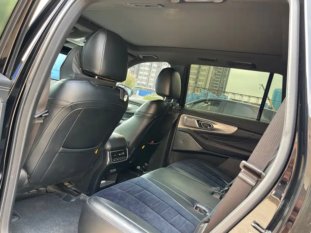 GAC Motor Trumpchi GS8 — фото 7