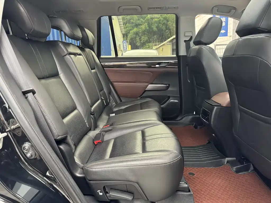GAC Motor Trumpchi GS8 — фото 7