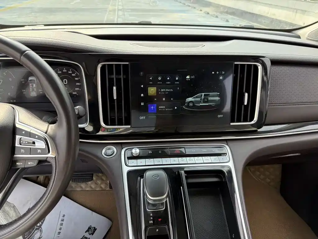 GAC Motor Trumpchi M8 — фото 21