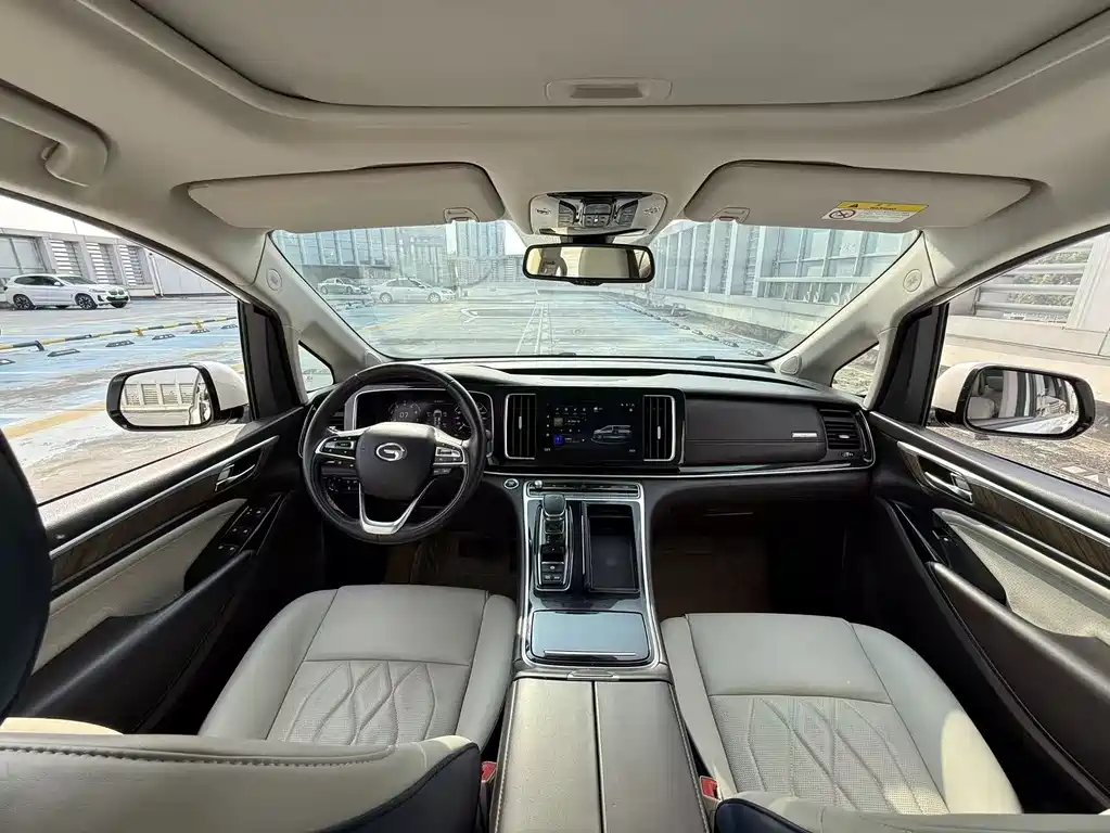 GAC Motor Trumpchi M8 — фото 22