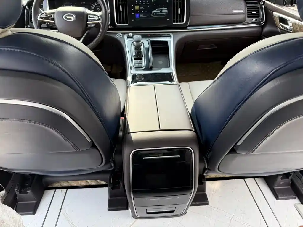 GAC Motor Trumpchi M8 — фото 25