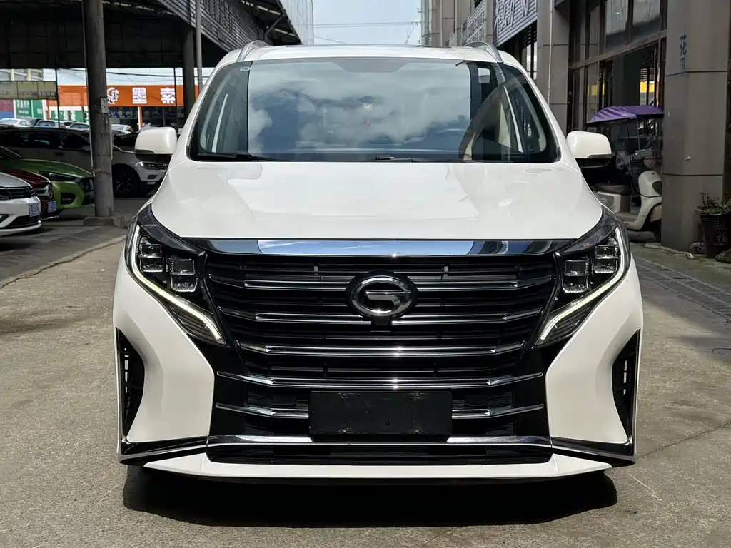 GAC Motor Trumpchi M8 — фото 2
