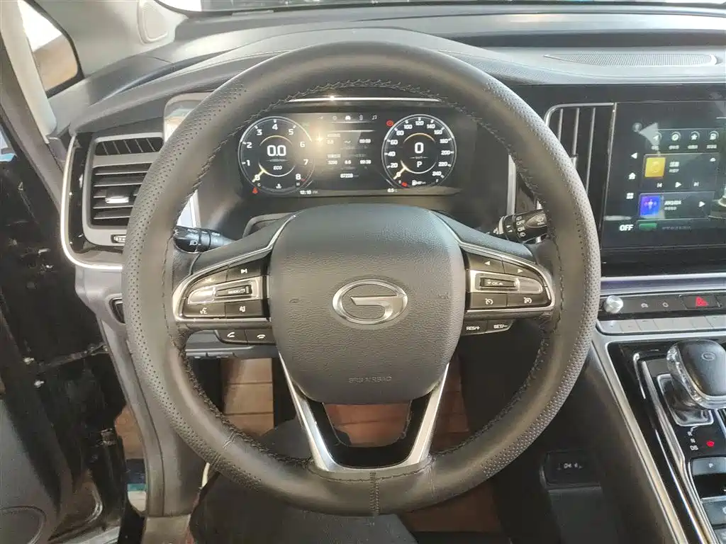 GAC Motor Trumpchi M8 — фото 11