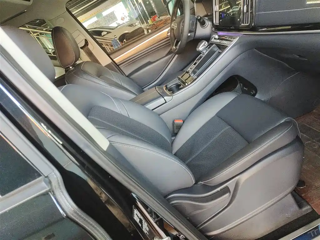 GAC Motor Trumpchi M8 — фото 25