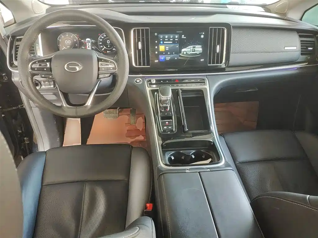 GAC Motor Trumpchi M8 — фото 10