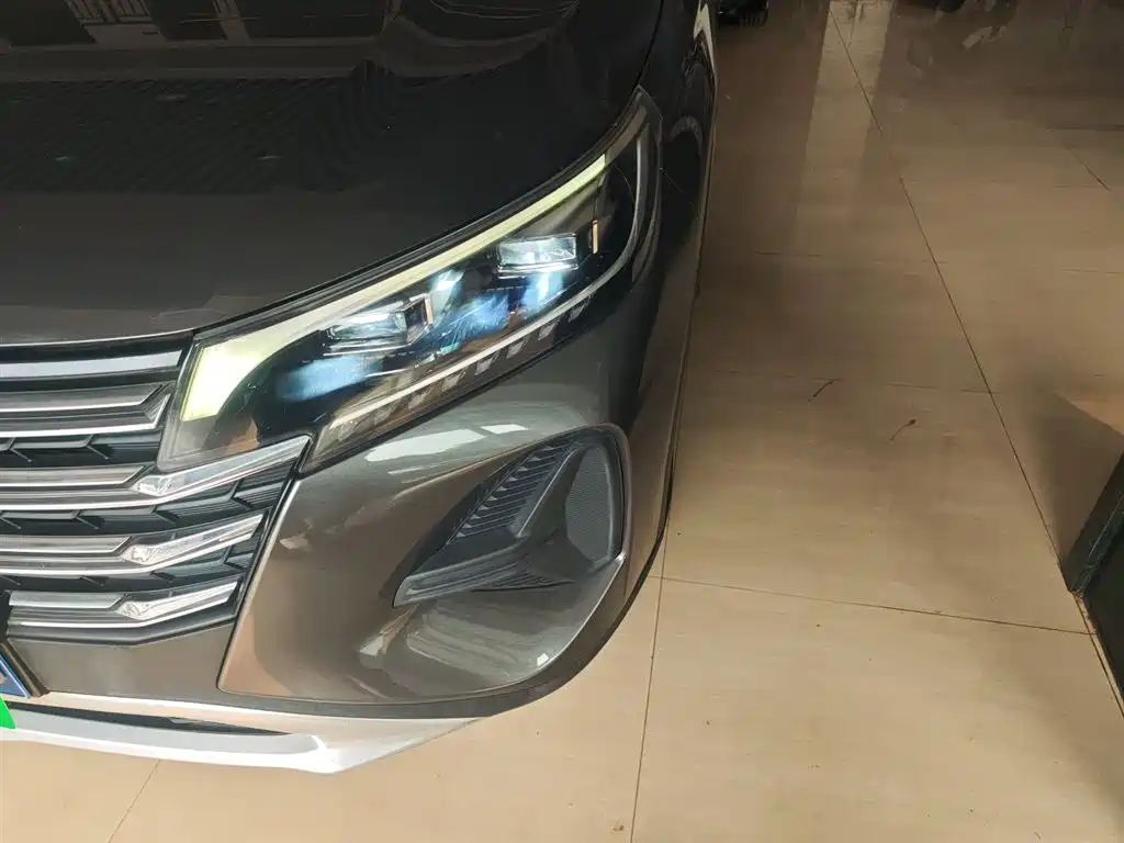 GAC Motor Trumpchi GS4 — фото 24