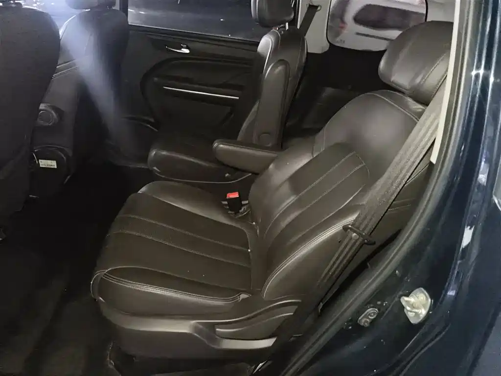 GAC Motor Trumpchi M6 — фото 13
