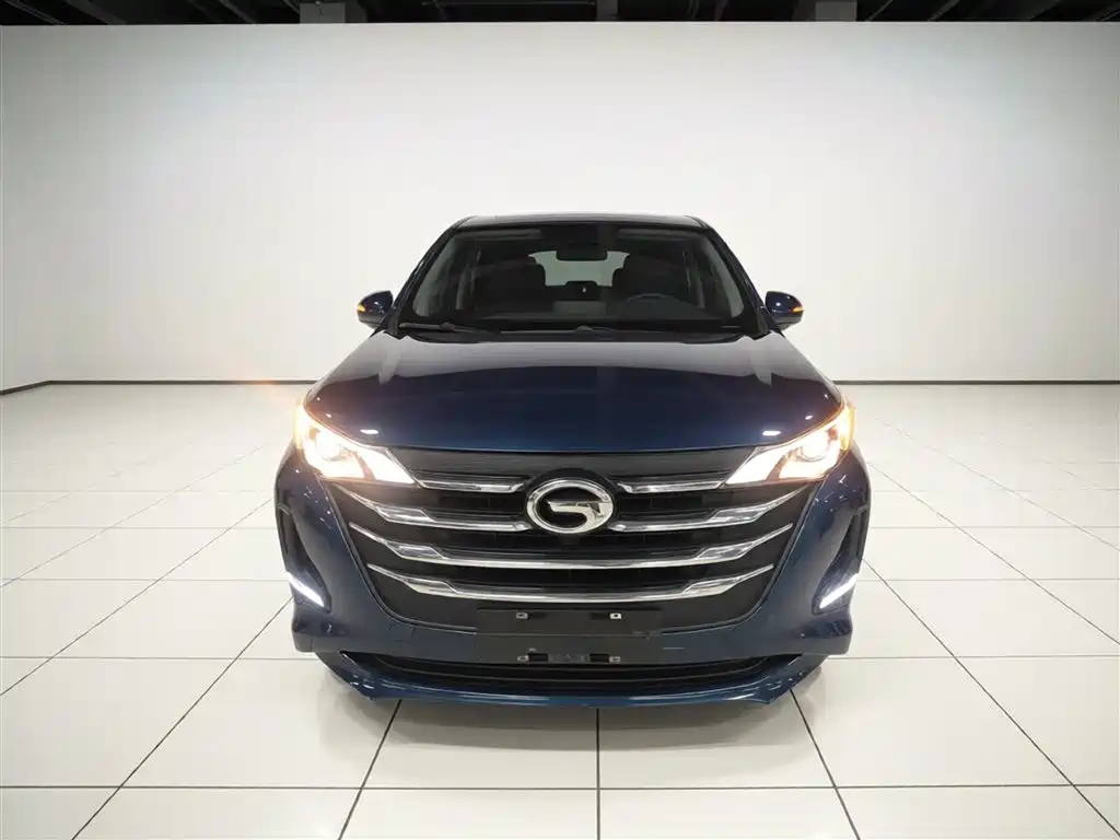 GAC Motor Trumpchi M6 — фото 3