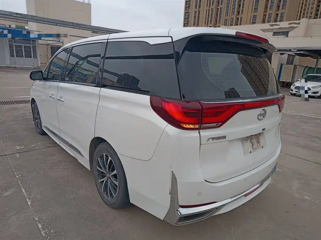 GAC Motor Trumpchi M8 — фото 23
