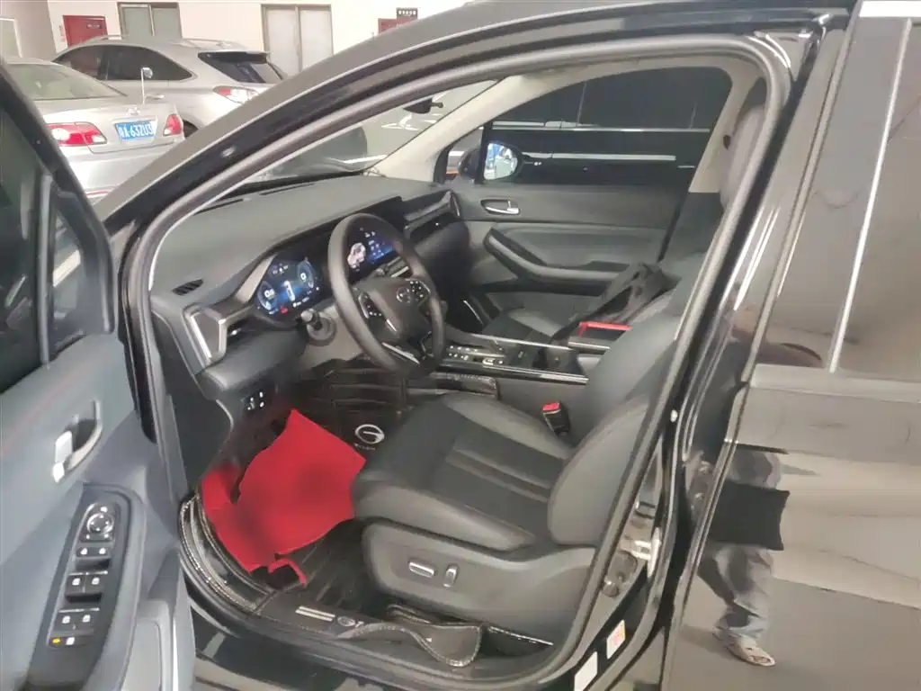 GAC Motor Trumpchi GS4 — фото 15