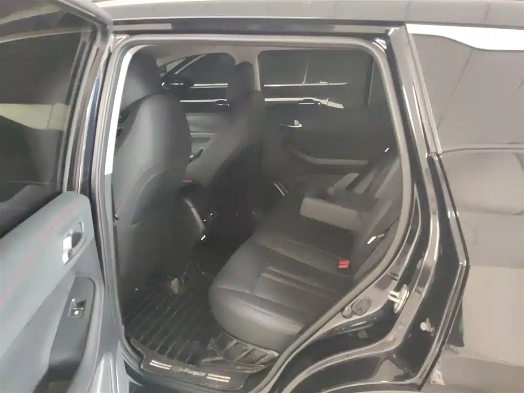 GAC Motor Trumpchi GS4 — фото 17